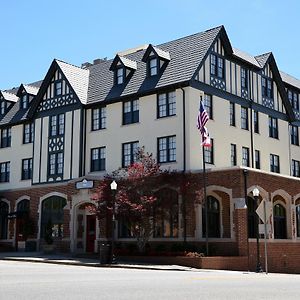 The Samuel Elbert Hotel And Conference Center